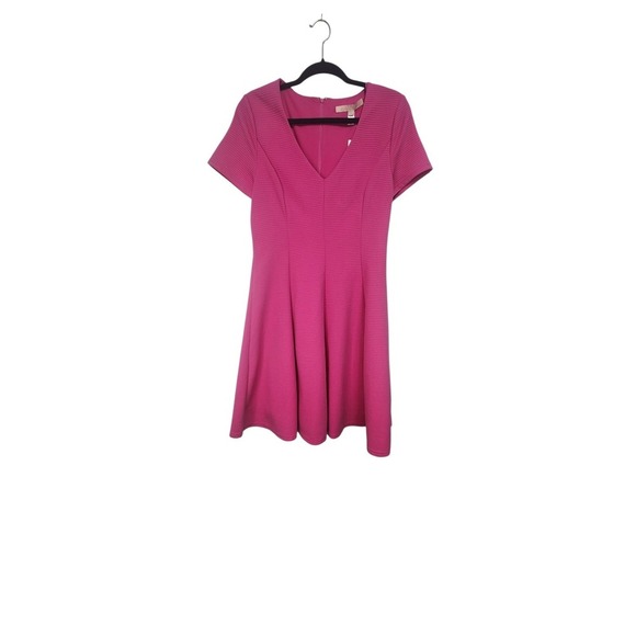 Hutch Pink Textured Fit & Flare Short Sleeve V-Neck Dress - Size M - Picture 2 of 8